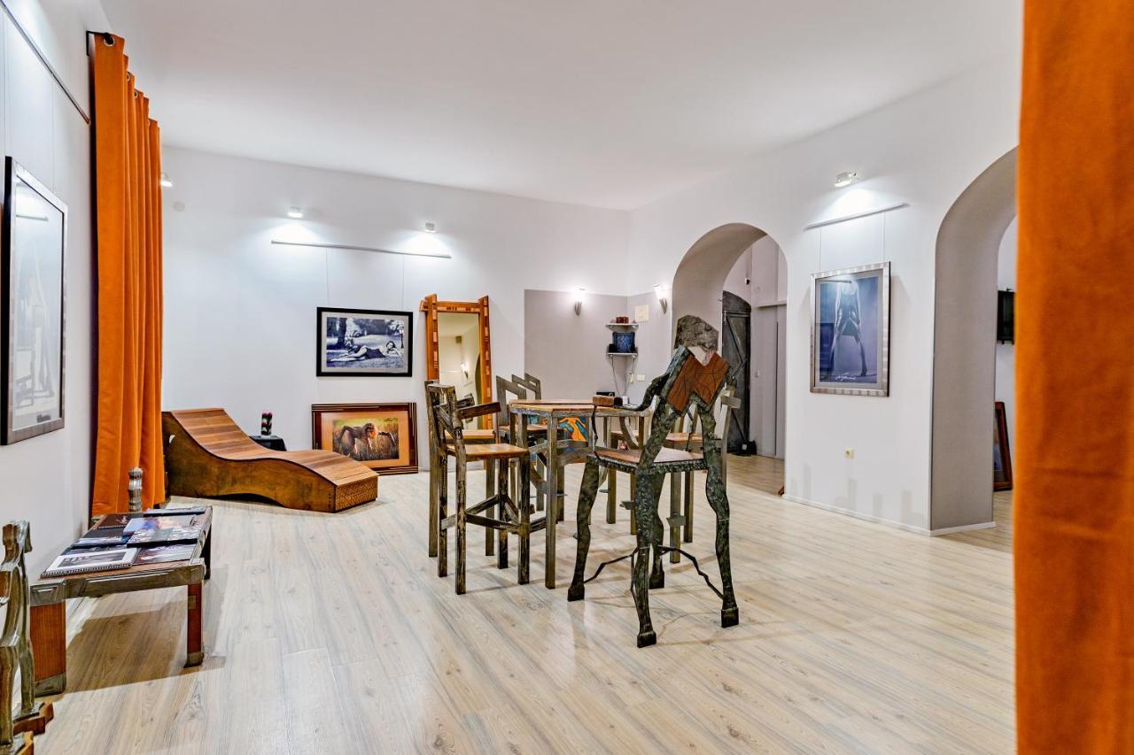 Lupino'S Gallery Apartment - Old Town Zadar Exterior photo